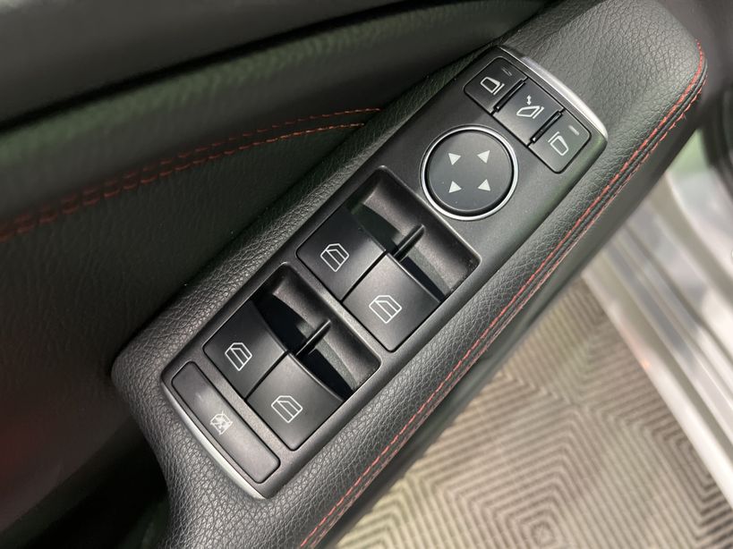 MERCEDES CLASSE CLA 2015 - Photo n°34