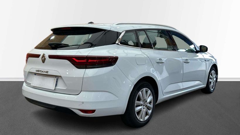 RENAULT MEGANE IV ESTATE 2022 - Photo n°5