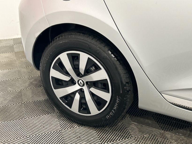 RENAULT CLIO V 2023 - Photo n°3