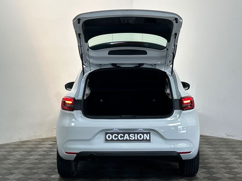 RENAULT CLIO V 2021 - Photo n°35
