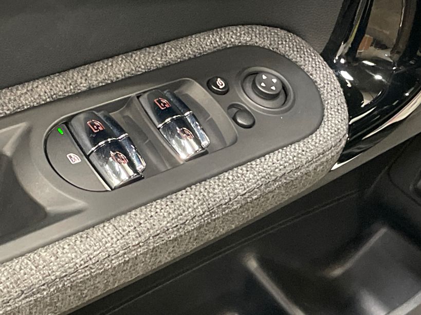 MINI COUNTRYMAN F60 LCI 2022 - Photo n°36