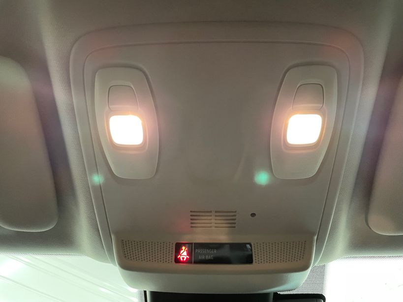 RENAULT MEGANE IV BERLINE 2022 - Photo n°27