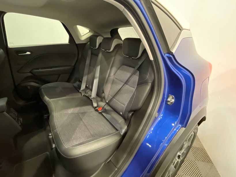RENAULT CAPTUR 2022 - Photo n°10