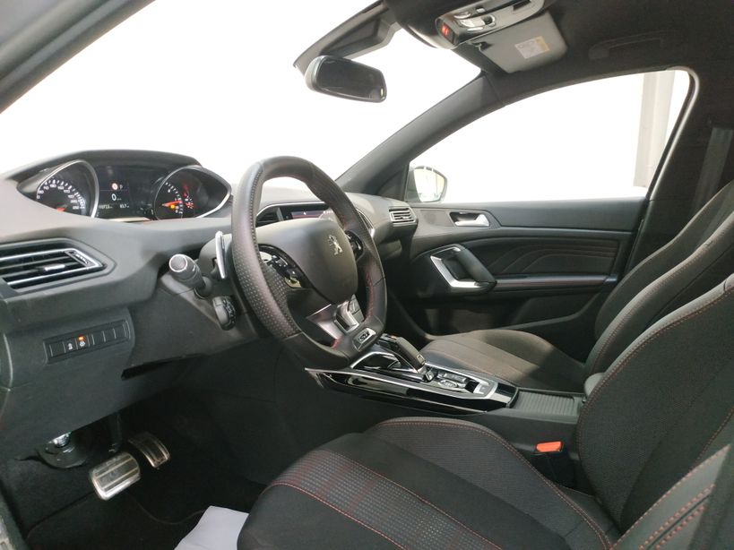 PEUGEOT 308 2021 - Photo n°14