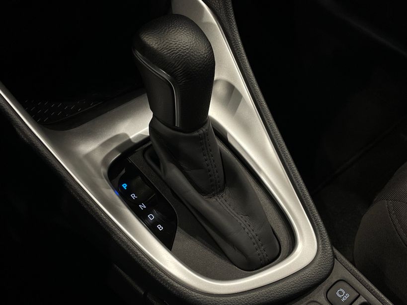 TOYOTA YARIS HYBRIDE 2025 - Photo n°19