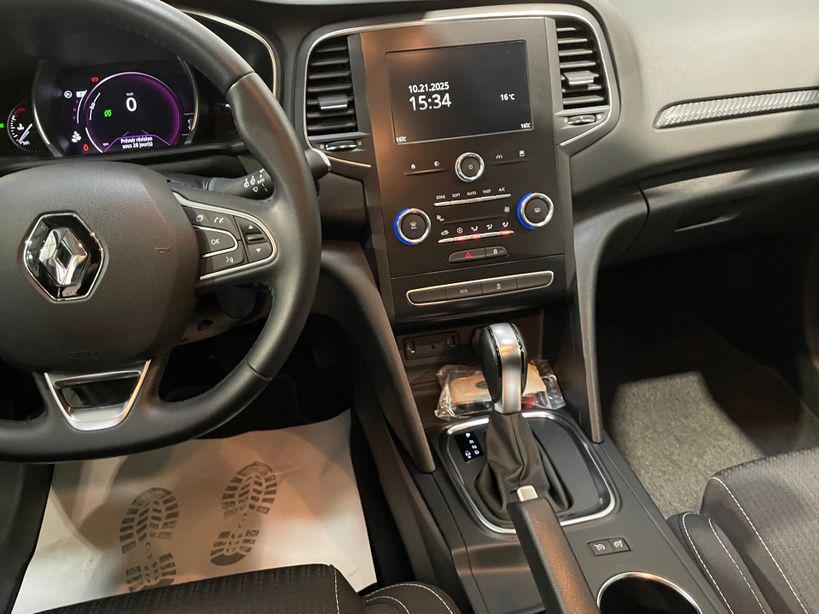 RENAULT MEGANE IV BERLINE BUSINESS 2020 - Photo n°15