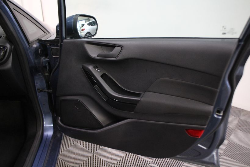 FORD FIESTA 2020 - Photo n°34