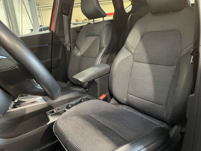 RENAULT CAPTUR 2022 - Photo n°11