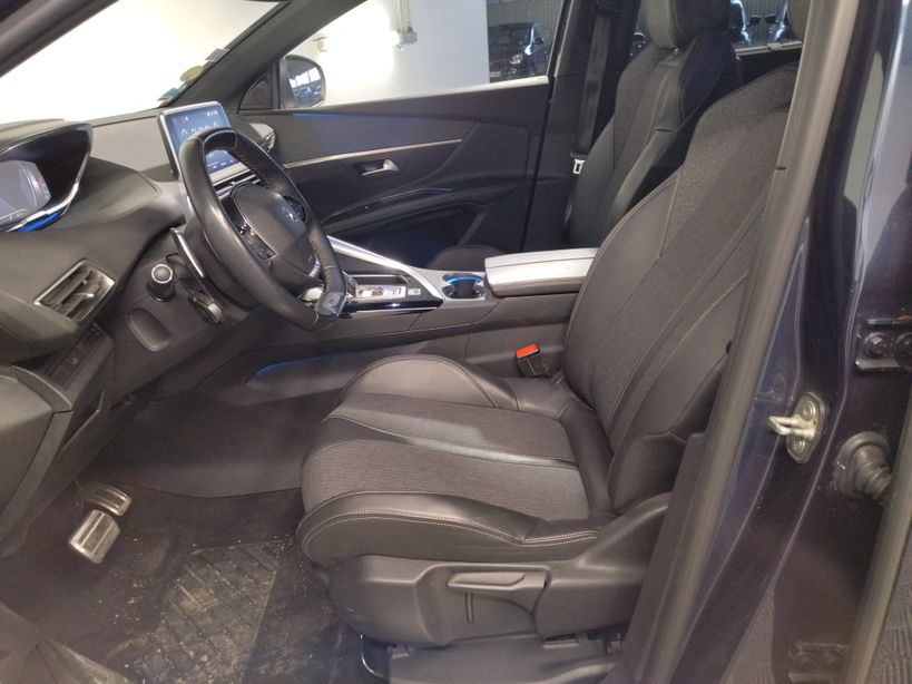 PEUGEOT 5008 2018 - Photo n°11
