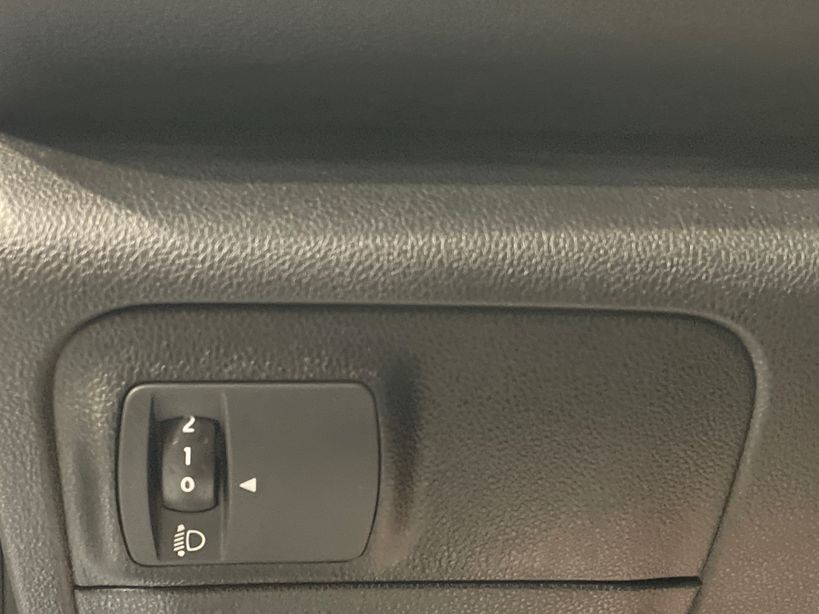 RENAULT MEGANE IV BERLINE BUSINESS 2020 - Photo n°35