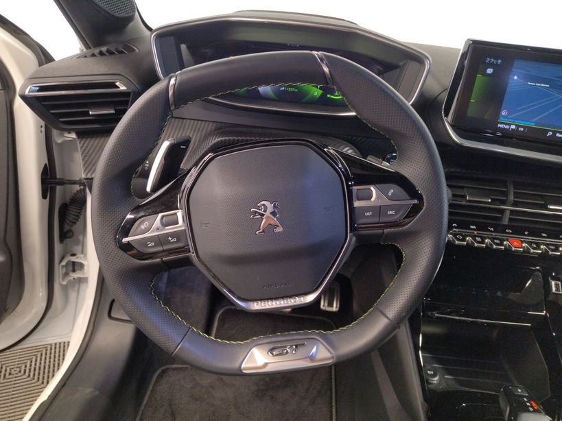 PEUGEOT 208 2020 - Photo n°12