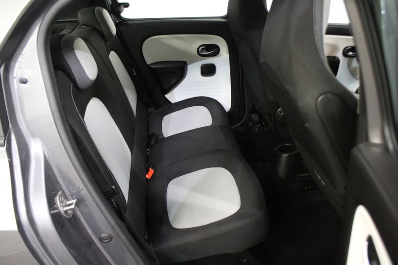 RENAULT TWINGO III 2021 - Photo n°7