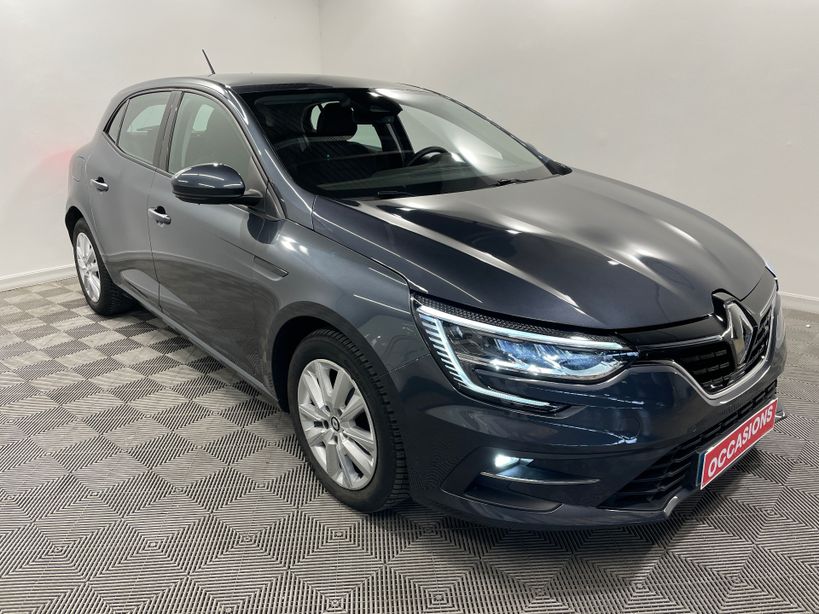 RENAULT MEGANE IV BERLINE 2022 - Photo n°3