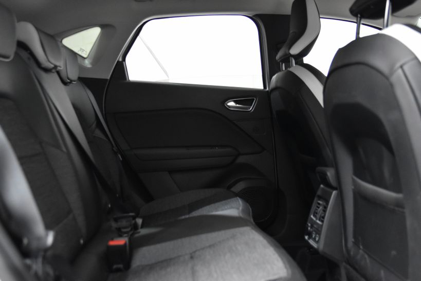 RENAULT CAPTUR 2020 - Photo n°6