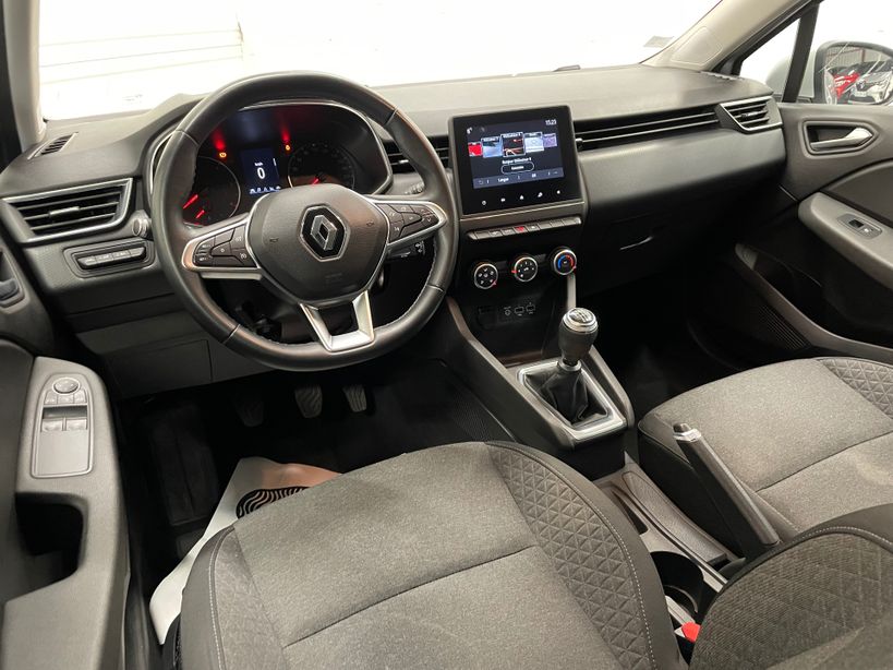 RENAULT CLIO V 2021 - Photo n°12
