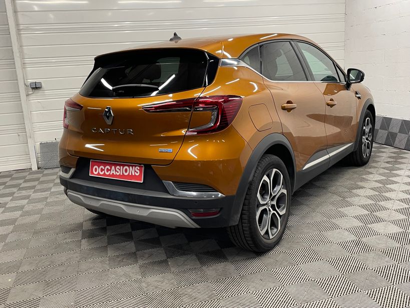 RENAULT CAPTUR 2022 - Photo n°6