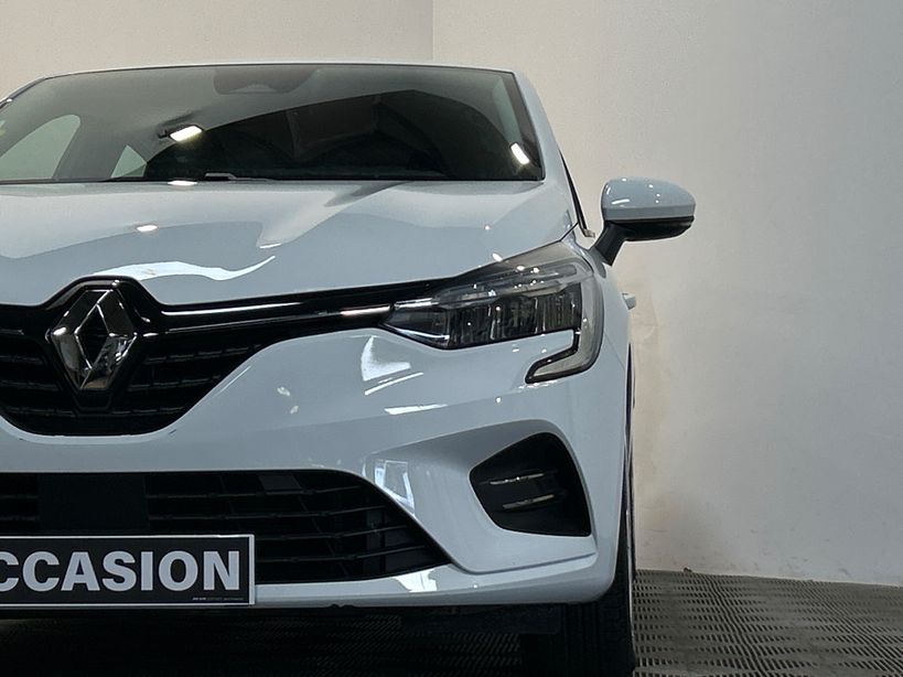 RENAULT CLIO V 2021 - Photo n°6