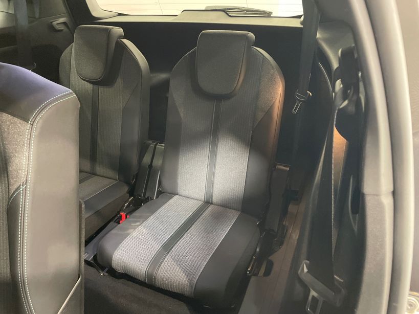 PEUGEOT 5008 2023 - Photo n°11