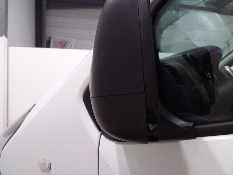 RENAULT TRAFIC FOURGON 2019 - Photo n°9