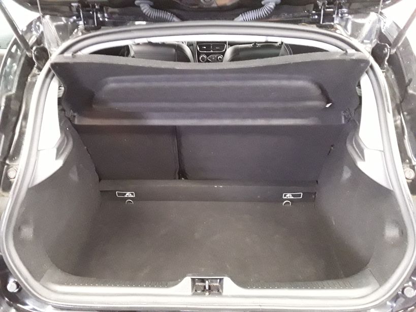 RENAULT CLIO IV 2018 - Photo n°10