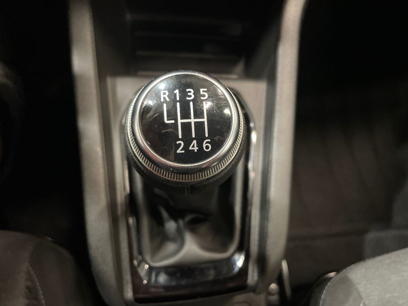 RENAULT CLIO V 2021 - Photo n°15