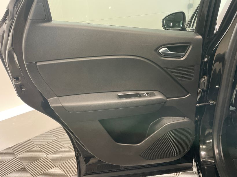 RENAULT CAPTUR 2022 - Photo n°27