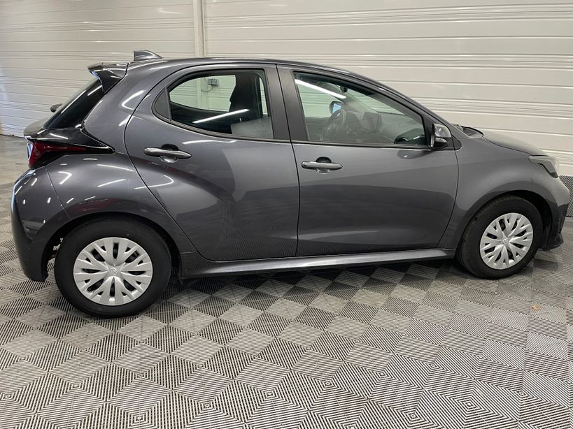 TOYOTA YARIS HYBRIDE 2025 - Photo n°5