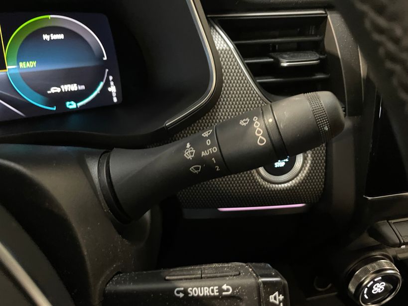 RENAULT ARKANA 2023 - Photo n°32