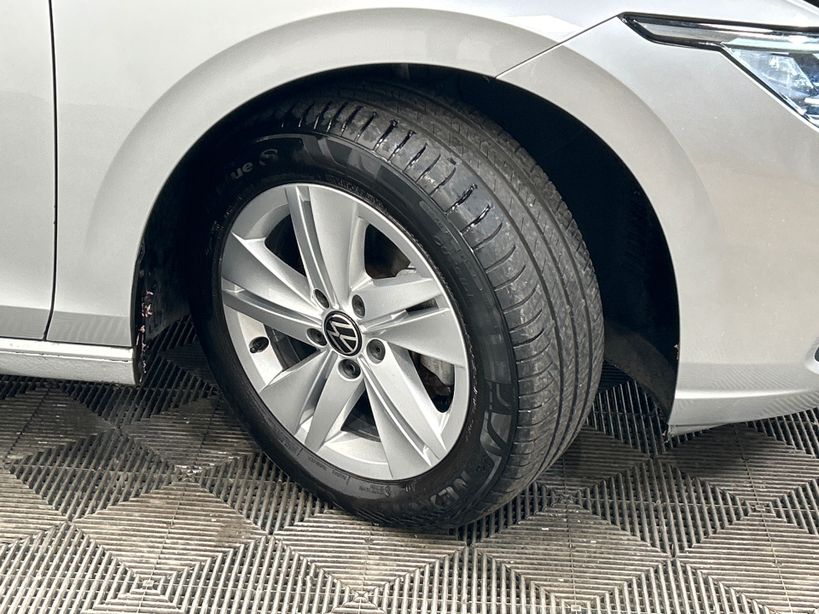 VOLKSWAGEN GOLF 2021 - Photo n°2
