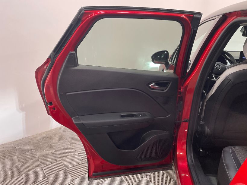 RENAULT CAPTUR 2022 - Photo n°37