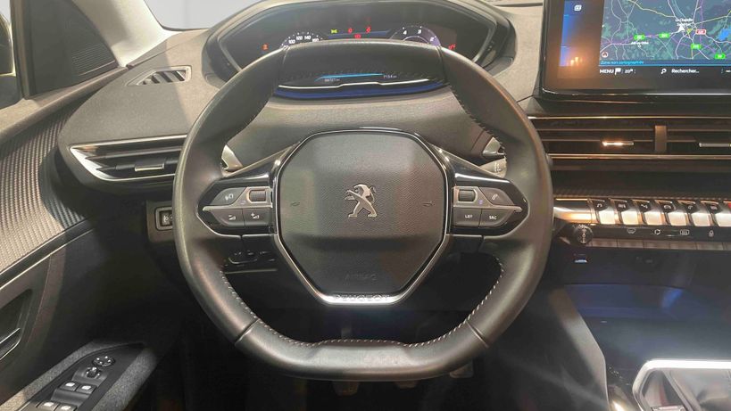 PEUGEOT 5008 2022 - Photo n°8