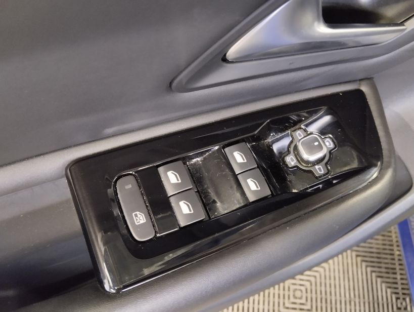 CITROEN C5 X 2023 - Photo n°13