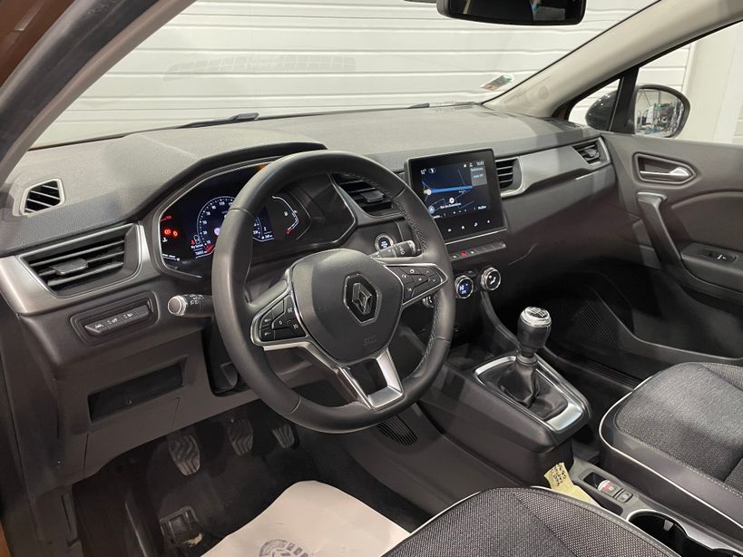 RENAULT CAPTUR 2021 - Photo n°10
