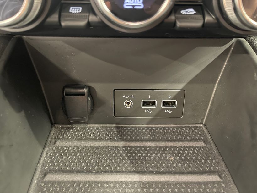 RENAULT CAPTUR 2022 - Photo n°29