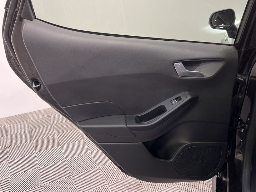 FORD FIESTA 2020 - Photo n°34