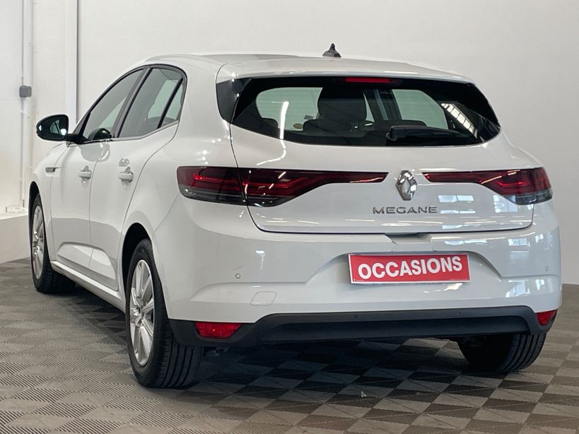 RENAULT MEGANE IV BERLINE 2021 - Photo n°6