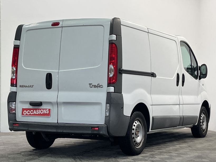 RENAULT TRAFIC FOURGON 2010 - Photo n°3
