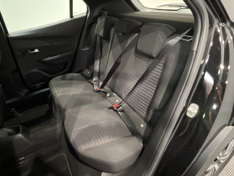 PEUGEOT 2008 BUSINESS 2020 - Photo n°10