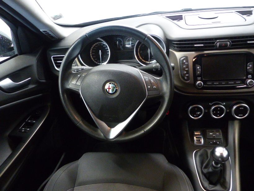 ALFA ROMEO GIULIETTA BUSINESS 2015 - Photo n°19