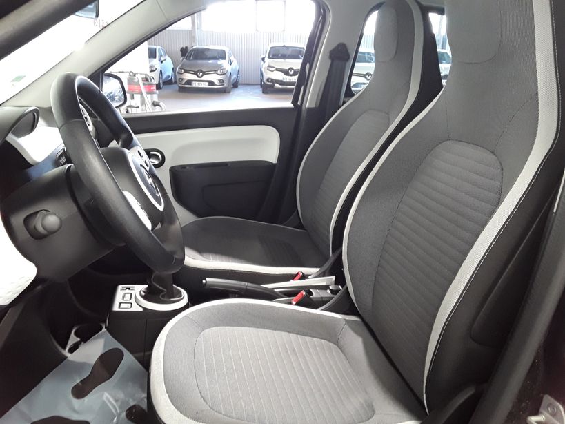 RENAULT TWINGO III 2019 - Photo n°6