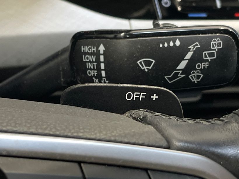 VOLKSWAGEN GOLF 2023 - Photo n°31