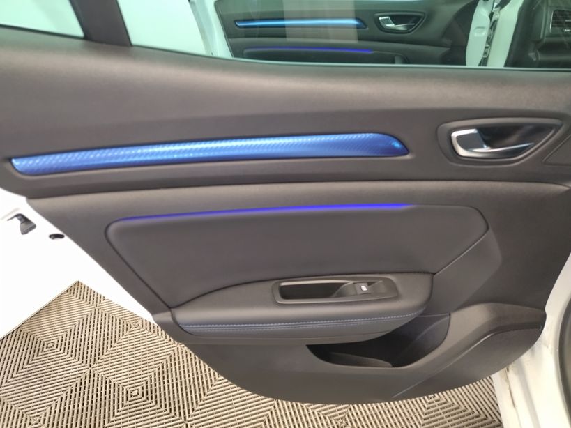 RENAULT MEGANE IV 2017 - Photo n°20
