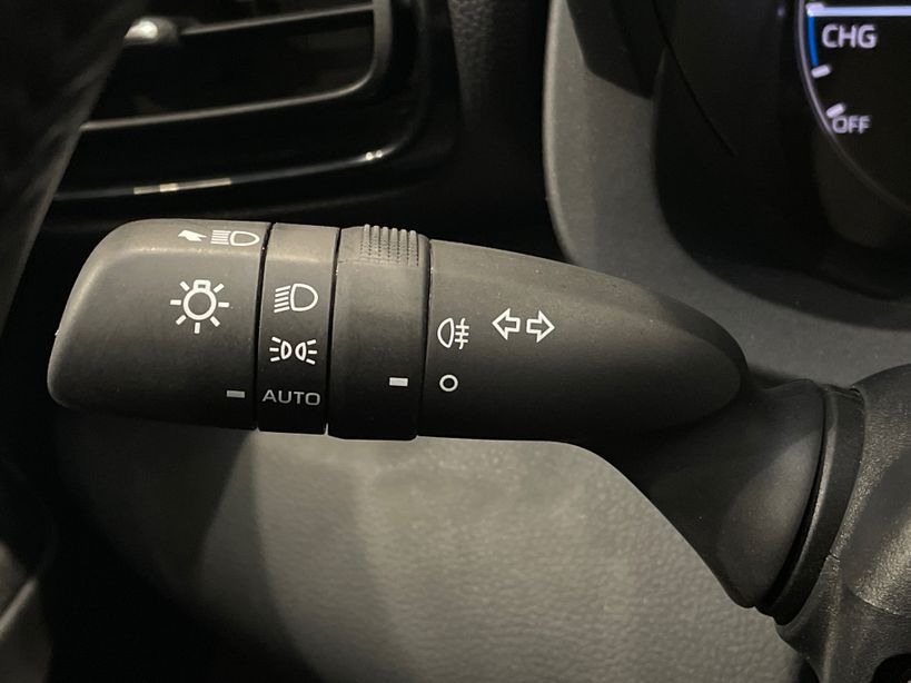 TOYOTA YARIS HYBRIDE 2025 - Photo n°28
