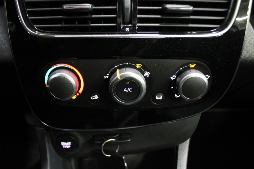 RENAULT CLIO IV BUSINESS 2019 - Photo n°19