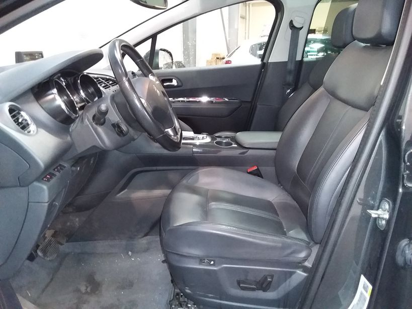 PEUGEOT 3008 2015 - Photo n°7