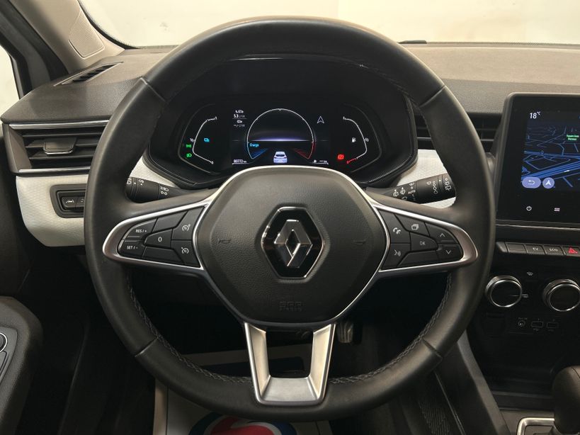 RENAULT CLIO V 2022 - Photo n°11