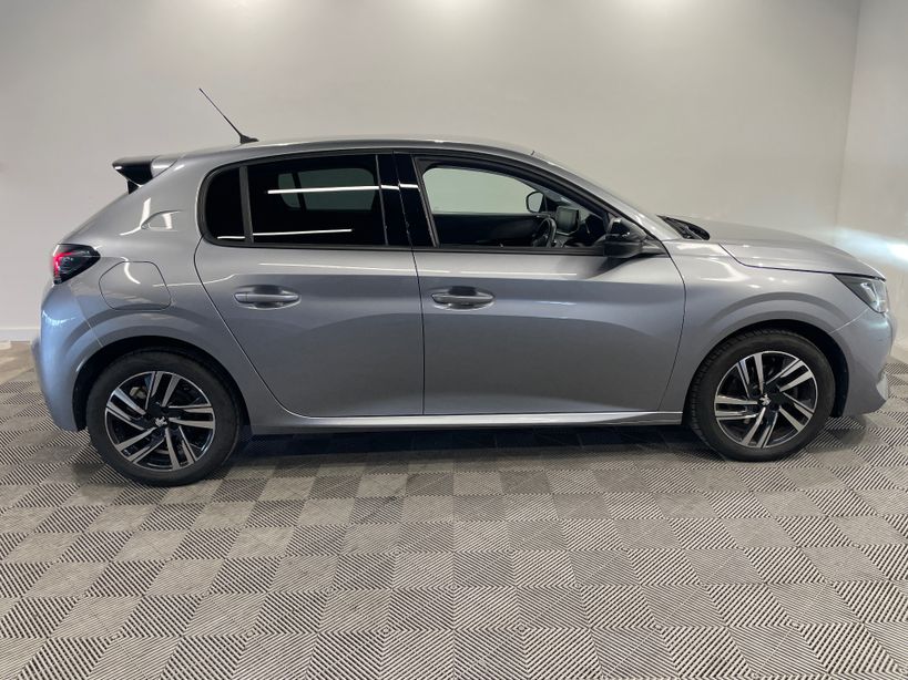 PEUGEOT 208 2023 - Photo n°7