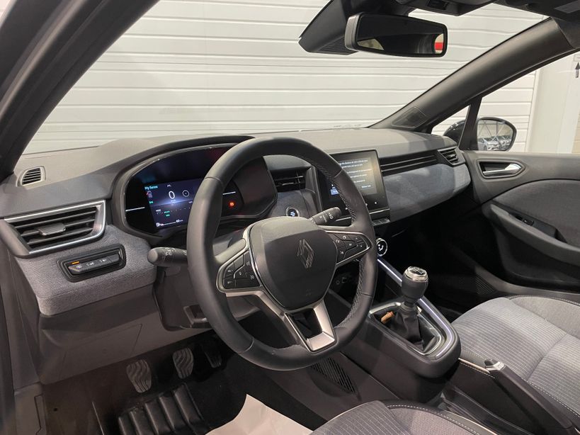 RENAULT CLIO V 2025 - Photo n°10