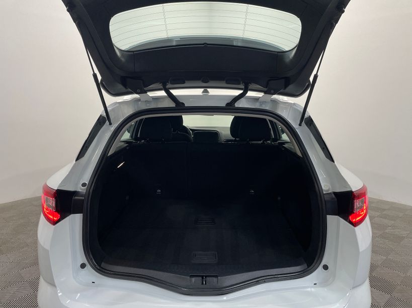 RENAULT MEGANE IV ESTATE BUSINESS 2021 - Photo n°47