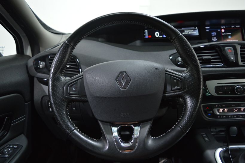 RENAULT SCENIC III 2016 - Photo n°11